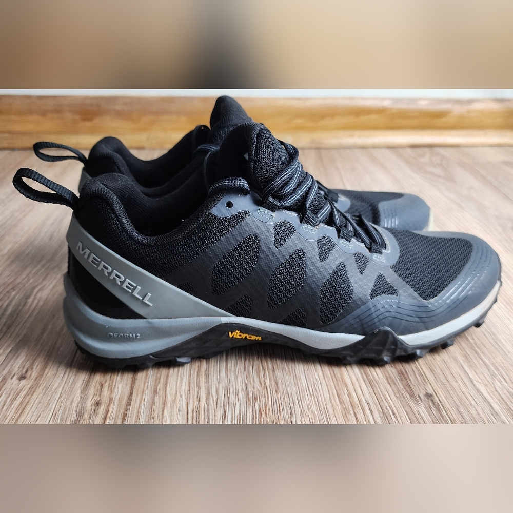 Merrell Siren 3 Women's Hiking Shoes Size 9 Black & Grey -